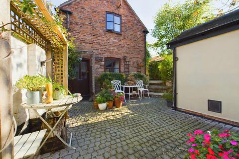 6 bedroom terraced house for sale, Old Street, Upton upon Severn