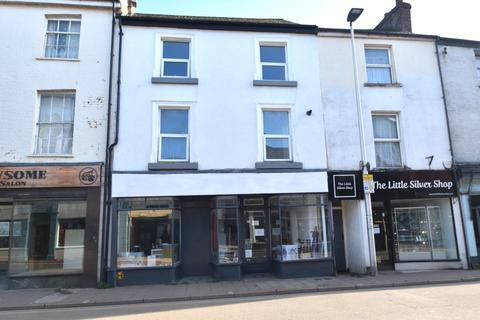 1 bedroom flat to rent, Fore Street, Cullompton, Devon, EX15