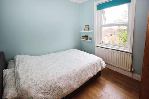 29 Abbott Road, Bournemouth, BH9 1EU