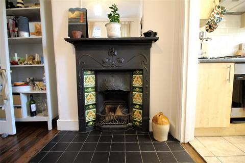 35 Princes Avenue, London, N22 7SB