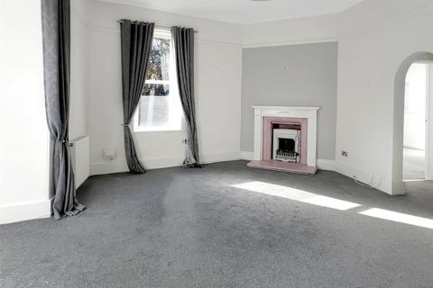 2 bedroom apartment for sale, Castle Street, Bodmin, Cornwall, PL31