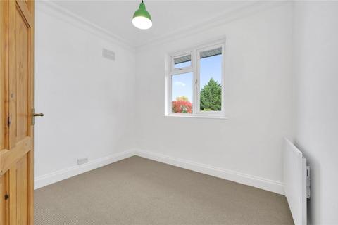 2 bedroom apartment to rent, Connaught Road, Barnet, EN5