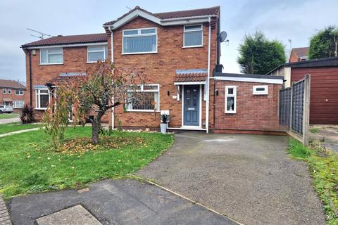 4 bedroom semi-detached house for sale, Aintree Close, Warwickshire CV12