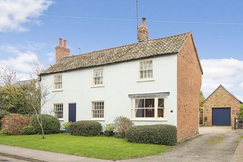 4 bedroom detached house for sale, High Street, Huntingdon PE28