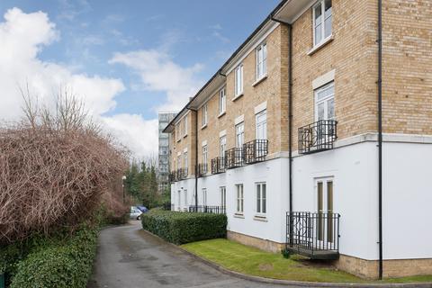 1 bedroom apartment to rent, Kingswood Drive, Surrey SM2