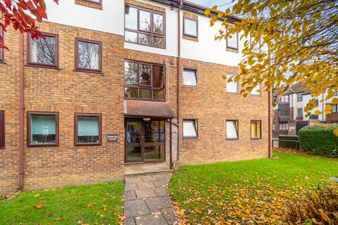 undefined, Burnell Road, Surrey SM1