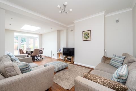 20 Ashleigh Gardens, Sutton, SM1 3EN