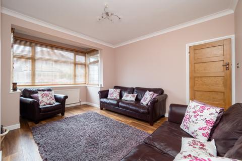 20 Ashleigh Gardens, Sutton, SM1 3EN