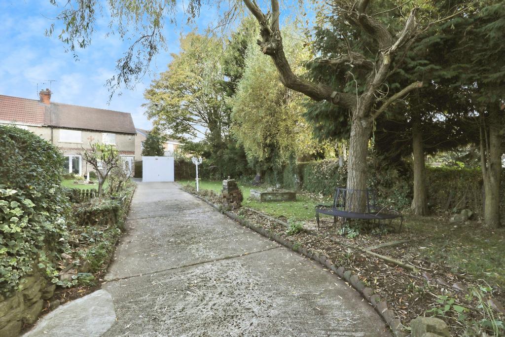 Anston Avenue, Sheffield S26 3 bed semidetached house for sale £180,000