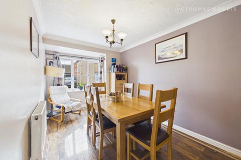 4 bedroom detached house for sale, Drovers Close, Huntingdon PE26