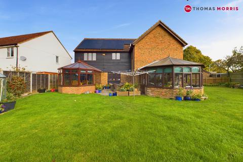 4 bedroom detached house for sale, Thatcher Stanfords Close, Royston SG8