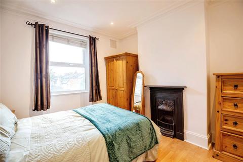 1 bedroom flat to rent, Charlton Church Lane, London SE7