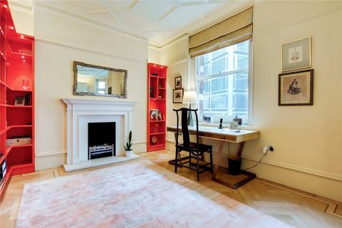 4 bedroom flat to rent, Evelyn Mansions, Carlisle Place, London, SW1P