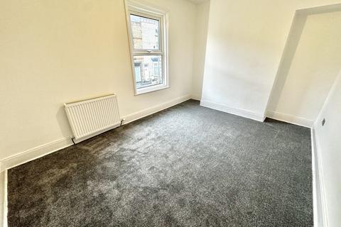 3 bedroom terraced house for sale, Commercial Street, North Yorkshire YO12