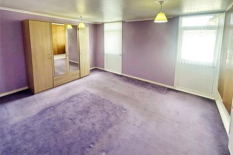 3 bedroom end of terrace house to rent, Woodside, West Midlands WV11