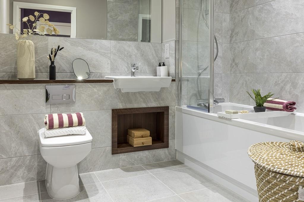 Family bathroom