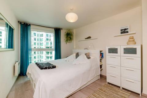 1 bedroom flat to rent, St George Wharf, SW8, Vauxhall, London, SW8