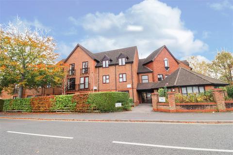 2 bedroom apartment for sale, Pinewood Court, Fleet GU51