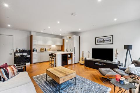 1 bedroom flat for sale, New Union Square, London, SW11