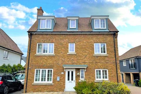 4 bedroom detached house for sale, Finberry, Ashford