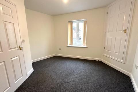 1 bedroom flat to rent, Thornley Street, Burton-On-Trent, DE14