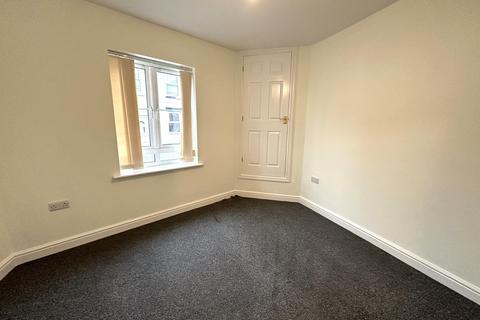 1 bedroom flat to rent, Thornley Street, Burton-On-Trent, DE14