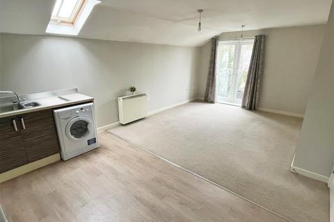 2 bedroom flat to rent, Seagers Court, Audley Road, Chippenham