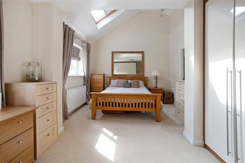 12 Fleece Road, Broadway, WR12 7EX