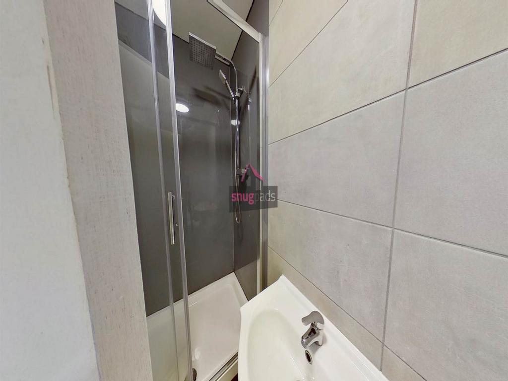 Bathroom2