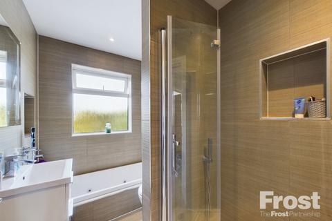 28 Ashview Gardens, Ashford, TW15 3RD