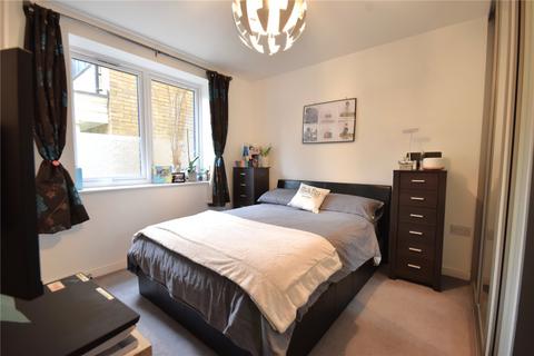 2 bedroom apartment for sale, Victoria Road, Horley, Surrey, RH6