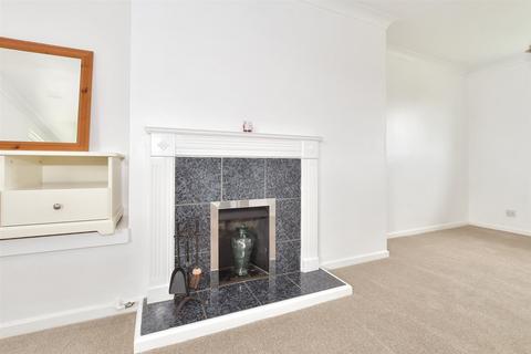 2 bedroom flat for sale, Capricorn Close, Crawley, West Sussex