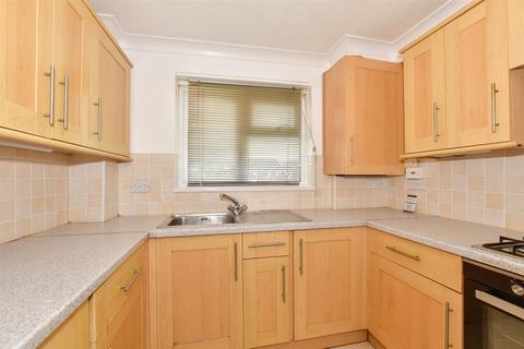 2 bedroom flat for sale, Capricorn Close, Crawley, West Sussex