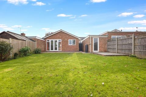 2 bedroom detached bungalow for sale, Gunnis Close, Gillingham ME8