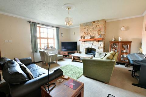 3 bedroom terraced house for sale, The Leazes, Burnopfield