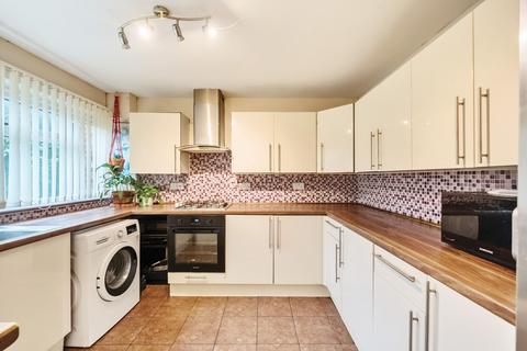 3 bedroom end of terrace house for sale, Hawkins Way, Wokingham, RG40