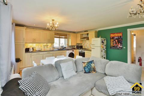 1 bedroom flat for sale, Kirkwood Grove, Milton Keynes, MK5