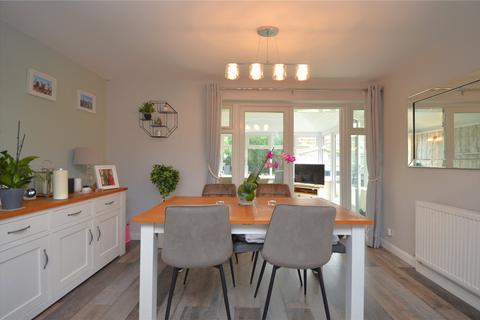14 Terncliff, Swindon, SN3 5BB