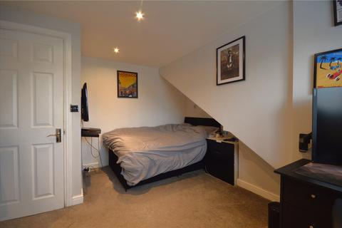14 Terncliff, Swindon, SN3 5BB