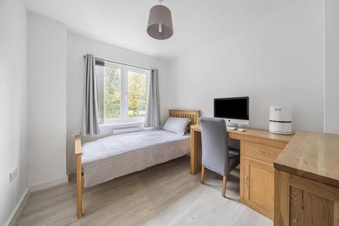 2 bedroom flat for sale, Basingstoke,  Hampshire,  RG21