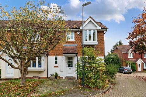 3 bedroom end of terrace house for sale, Courtens Mews, Stanmore, Middlesex