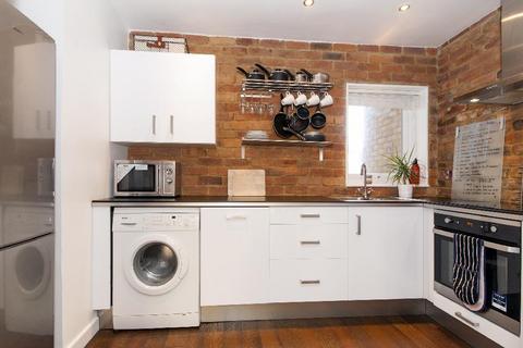 2 bedroom apartment to rent, Fuller Close, Shoreditch, London, E2