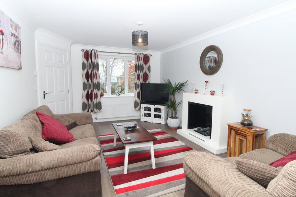 Ramsey Fold, Oakworth, Keighley, BD22 4 bed detached house for sale £
