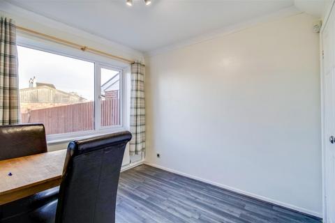 4 Gateways, Wakefield, WF1 2LZ