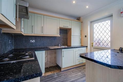 4 Gateways, Wakefield, WF1 2LZ