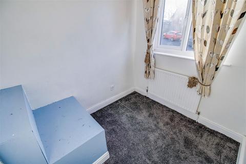 4 Gateways, Wakefield, WF1 2LZ