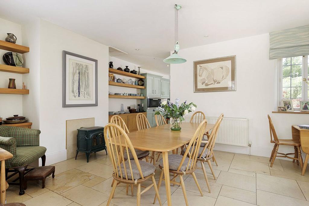 Breakfast Room