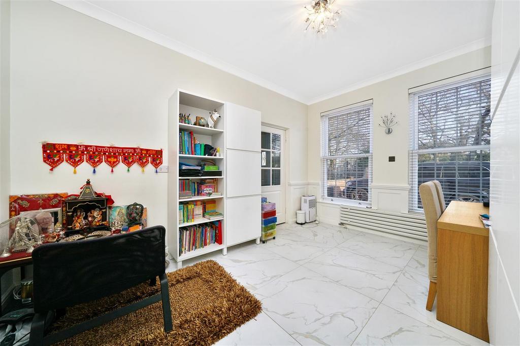 Office bedroom.jpg