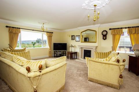 Mondeor Hoddlesden Road, Hoddlesden, Darwen, BB3 3LR