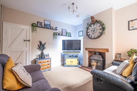 2 bedroom terraced house for sale, Middlefield Road, Bromsgrove B60